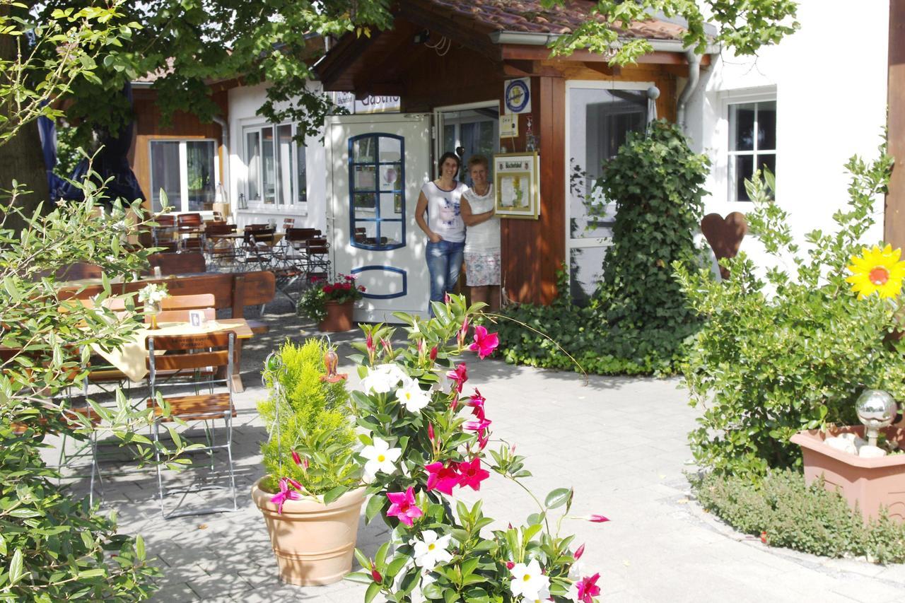 Hotel - Gasthof Erber Sinzing Bagian luar foto